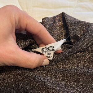 Glittery two pice outfit. Long sleeve